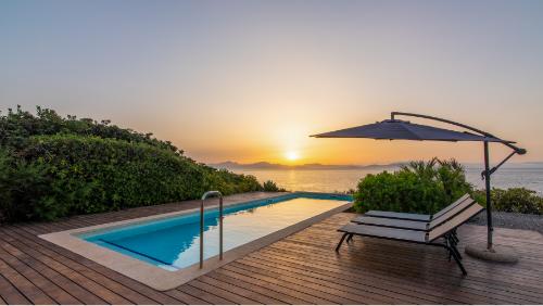 Sea-view Villa Espacio in the east of the island