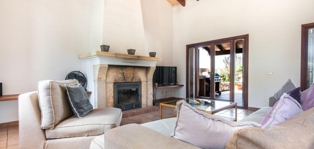 Rural Villa Es Garrovers