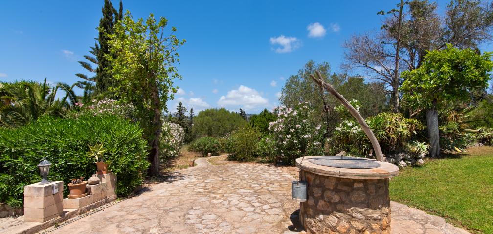 Rural Villa Es Garrovers