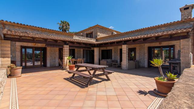 Rural Villa Es Garrovers