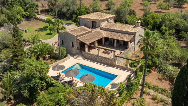 Rural Villa Es Garrovers