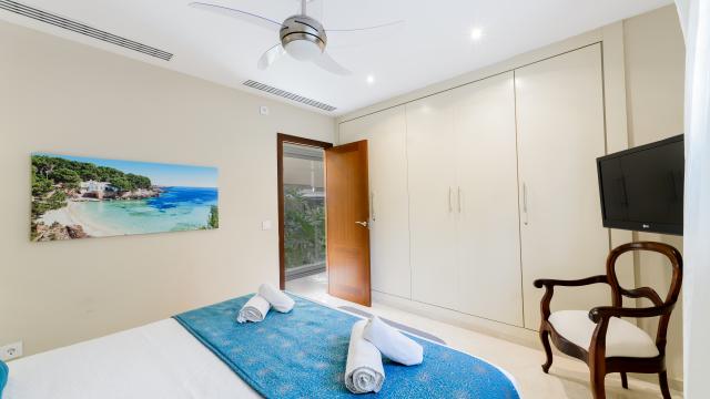 Urban Villa Bellviure Luxury