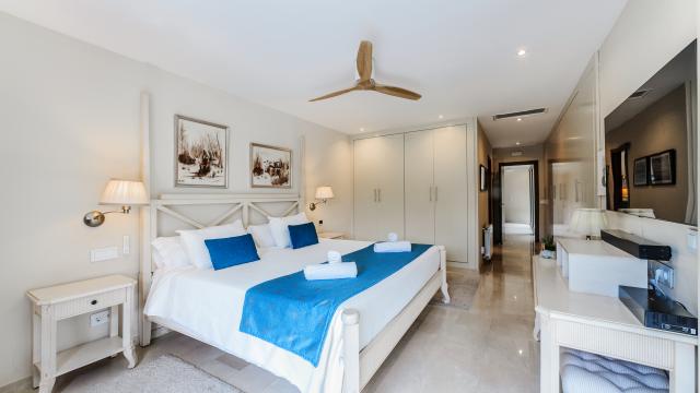 Urban Villa Bellviure Luxury