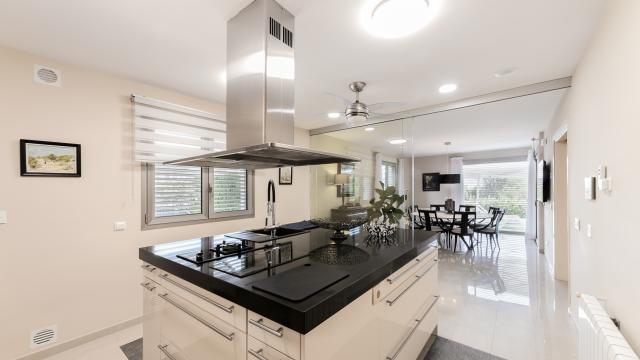 Urban Villa Bellviure Luxury