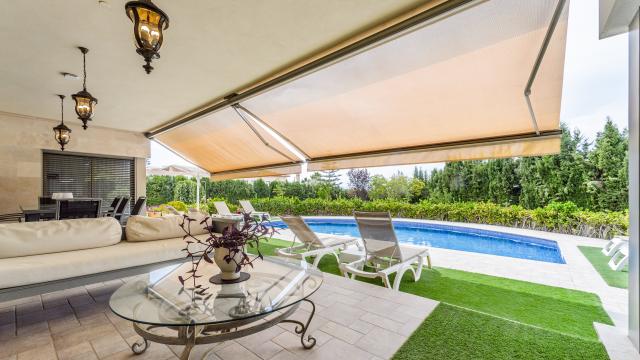 Urban Villa Bellviure Luxury