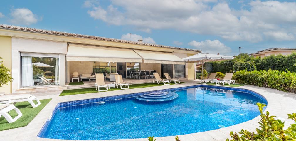 Urban Villa Bellviure Luxury