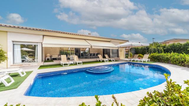 Urban Villa Bellviure Luxury