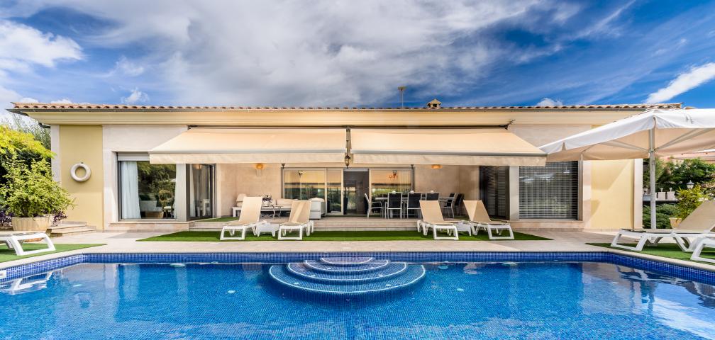 Urban Villa Bellviure Luxury