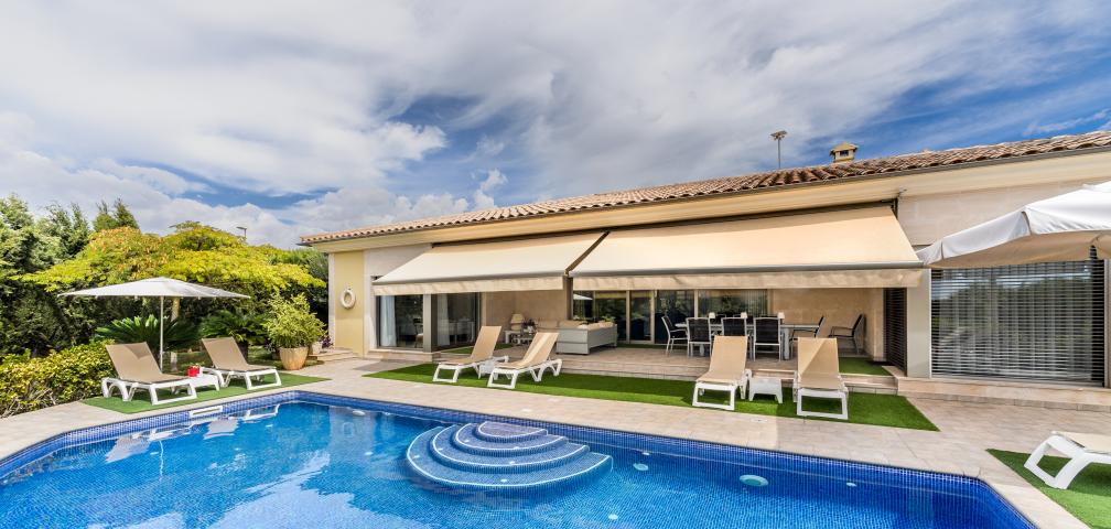 Urban Villa Bellviure Luxury