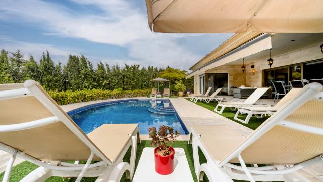 Urban Villa Bellviure Luxury