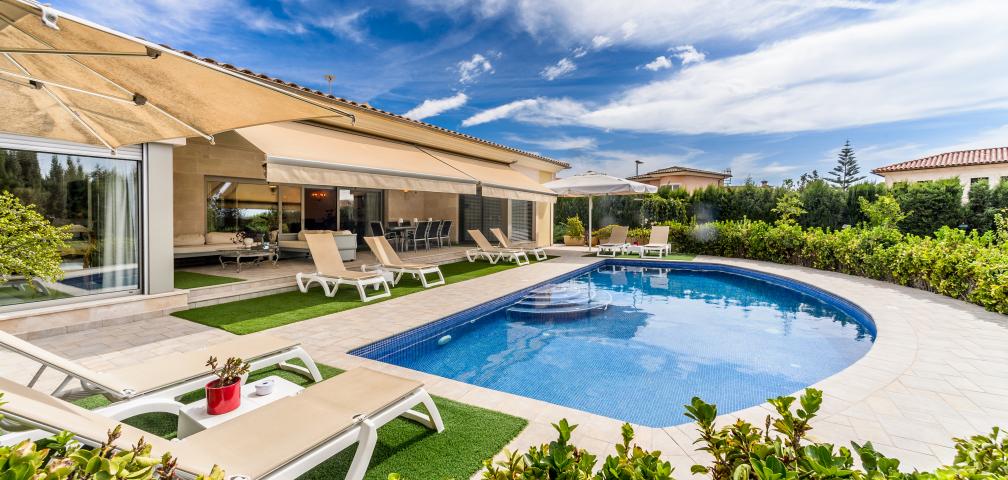 Urban Villa Bellviure Luxury