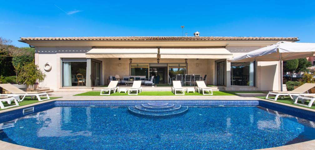 Urban Villa Bellviure Luxury