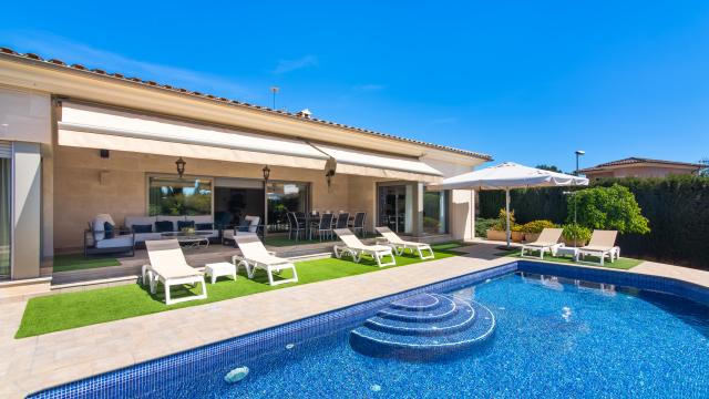 Urban Villa Bellviure Luxury