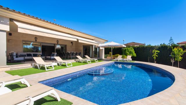 Urban Villa Bellviure Luxury