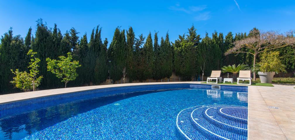 Urban Villa Bellviure Luxury