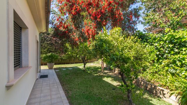 Urban Villa Bellviure Luxury