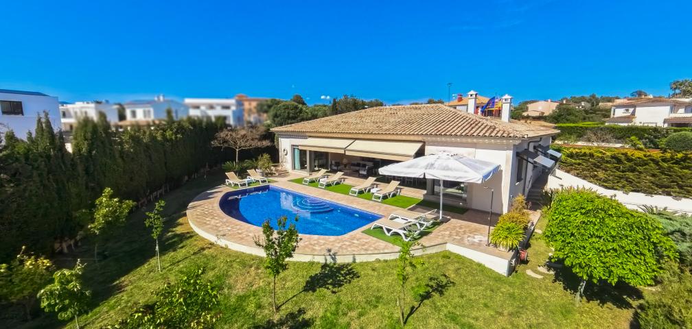 Urban Villa Bellviure Luxury