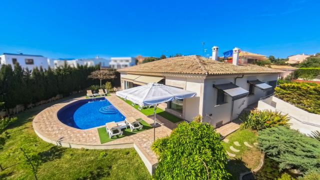 Urban Villa Bellviure Luxury