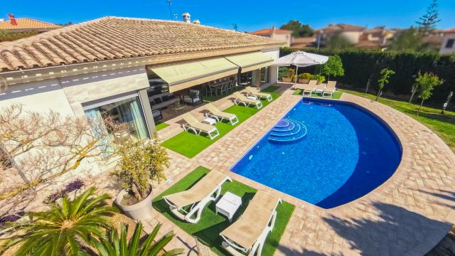 Urban Villa Bellviure Luxury