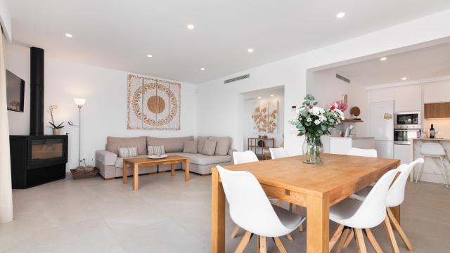 Urban Villa Na Pilena