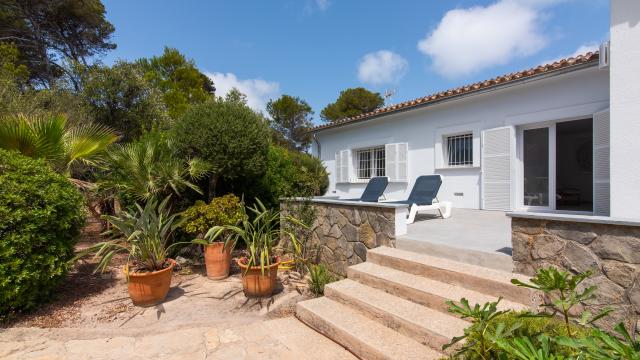 Urban Villa Na Pilena