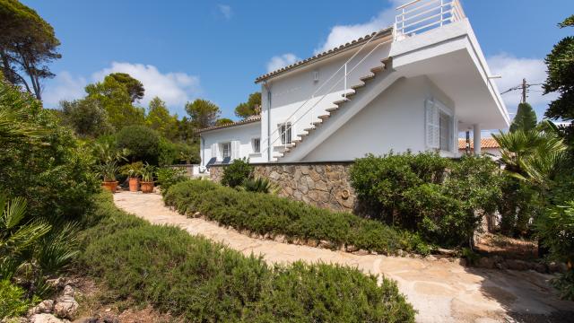 Urban Villa Na Pilena