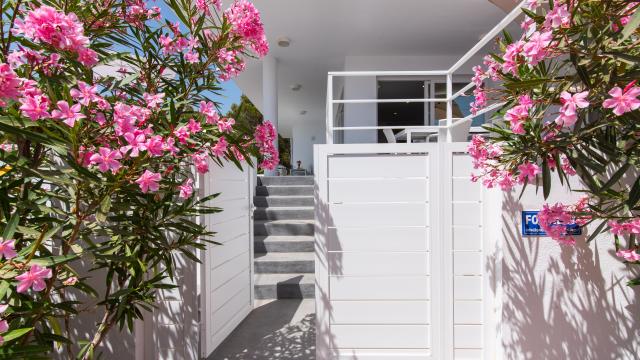 Urban Villa Na Pilena