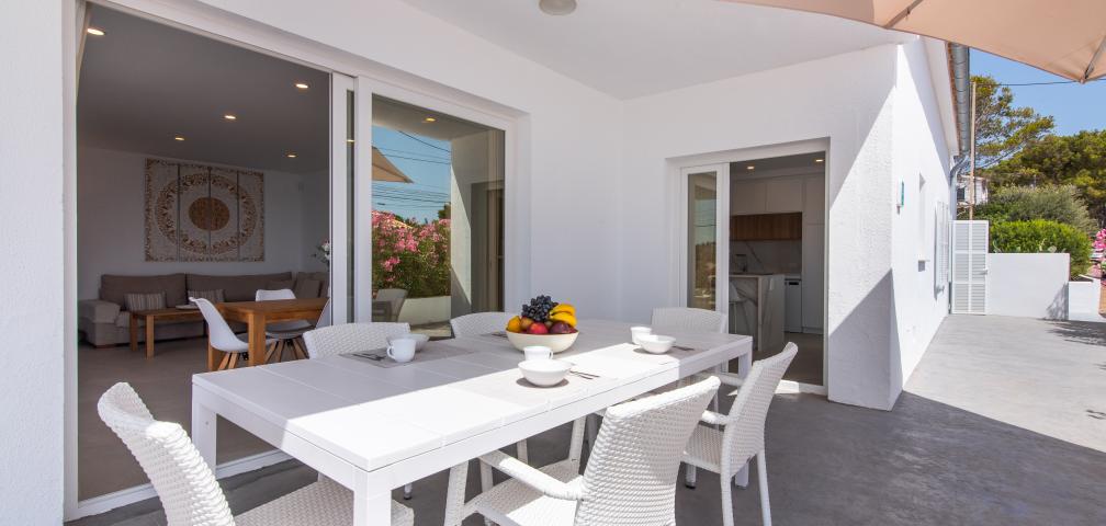 Urban Villa Na Pilena