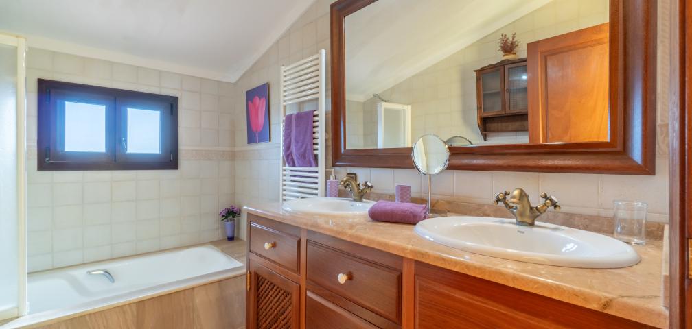 Rural Villa Es Voltor Negre