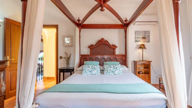 Rural Villa Es Voltor Negre