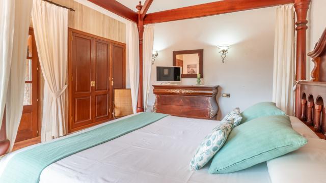 Rural Villa Es Voltor Negre