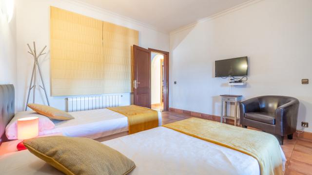 Rural Villa Es Voltor Negre