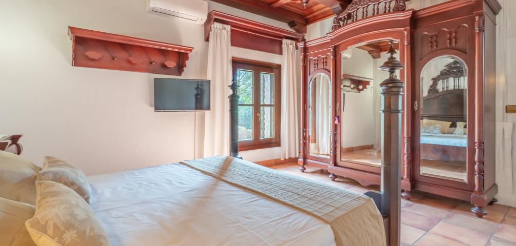 Rural Villa Es Voltor Negre