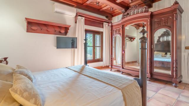 Rural Villa Es Voltor Negre