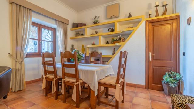 Rural Villa Es Voltor Negre