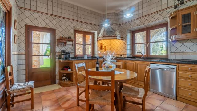 Rural Villa Es Voltor Negre