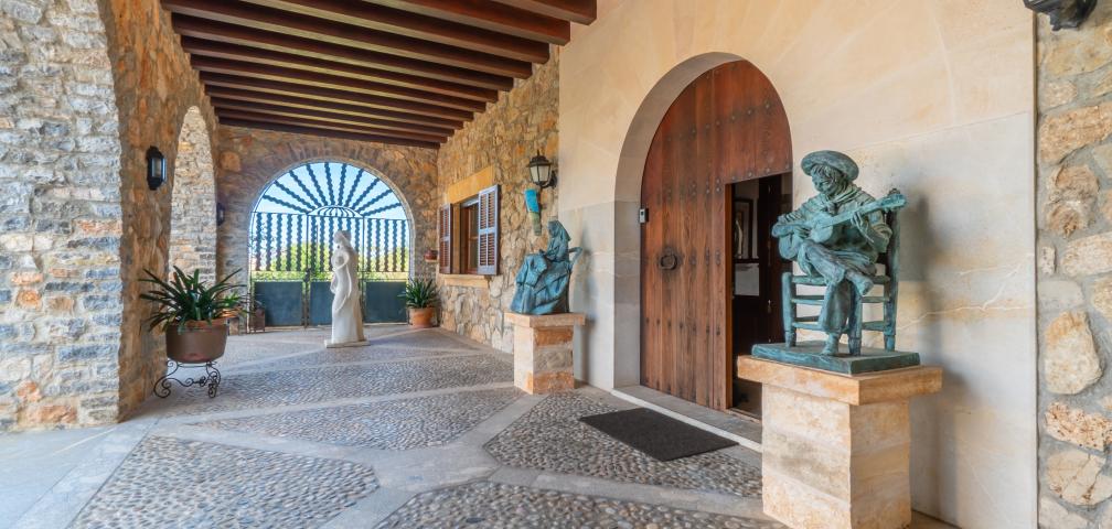 Rural Villa Es Voltor Negre