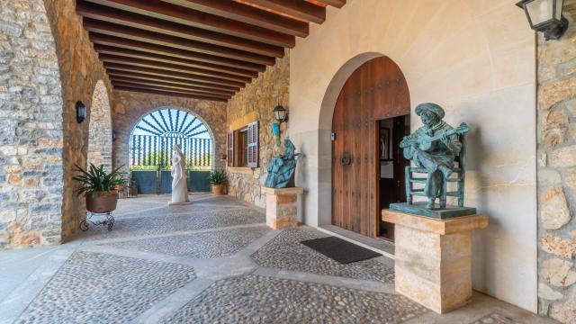 Rural Villa Es Voltor Negre