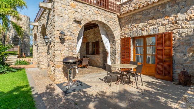 Rural Villa Es Voltor Negre