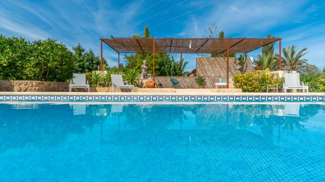 Rural Villa Es Voltor Negre