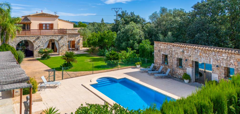 Rural Villa Es Voltor Negre