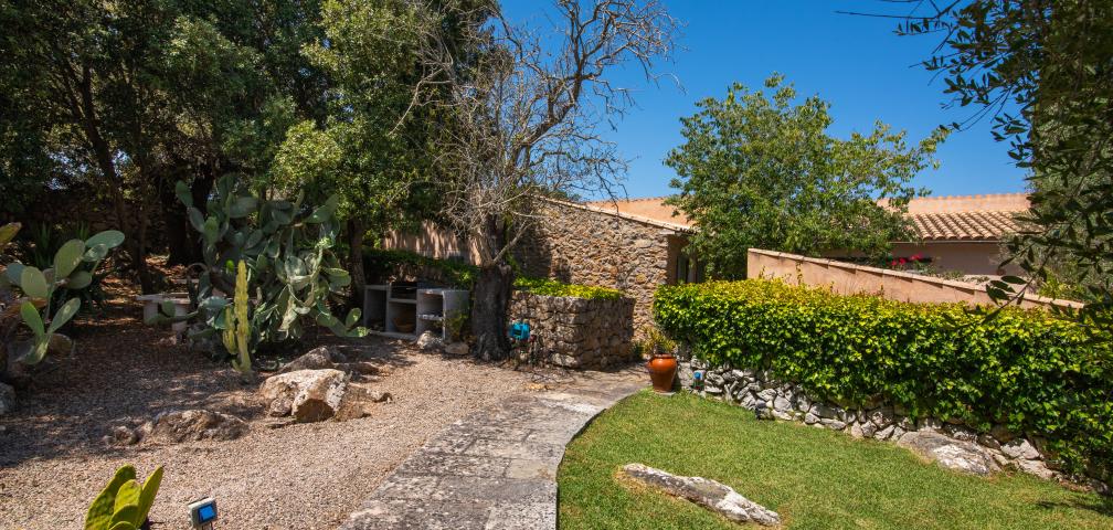 Rural Villa Es Romagueral