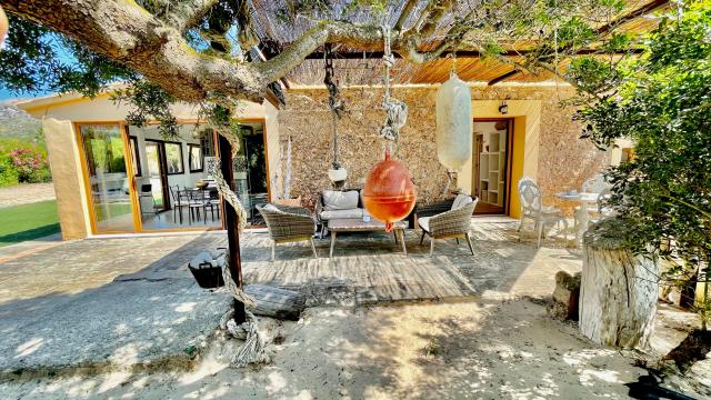 Rural Villa Takatuka Beach House