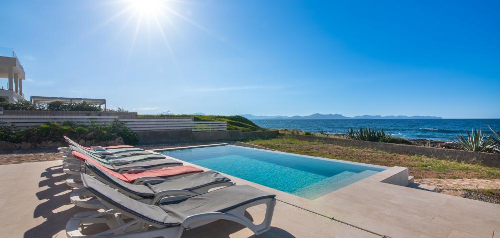 Urban Villa Xoroi