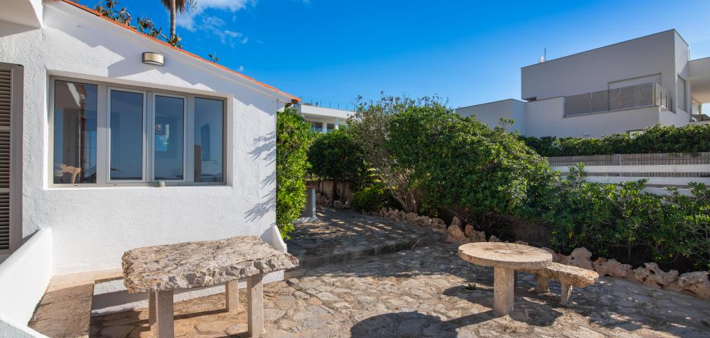Urban Villa Xoroi
