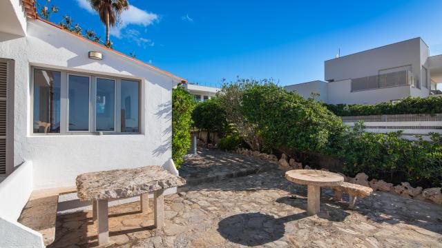 Urban Villa Xoroi