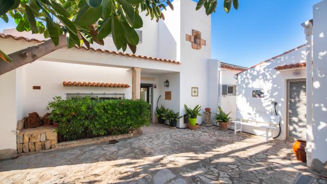 Urban Villa Xoroi