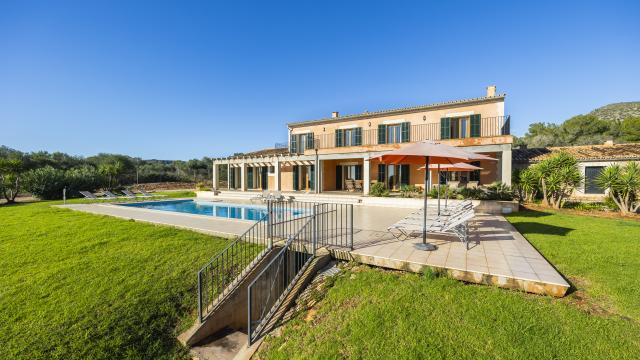 Rural Villa Son Ropit