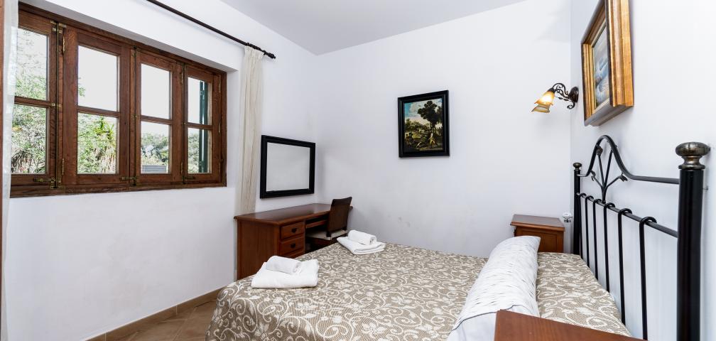 Rural Villa Son March