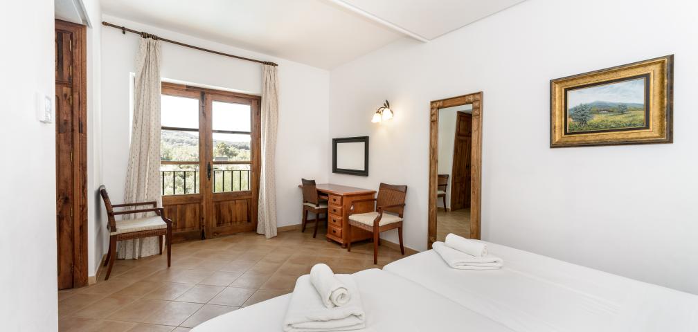 Rural Villa Son March